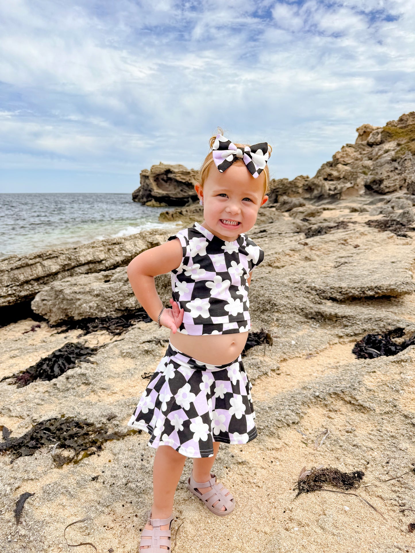 Daisy Check Matchy bow