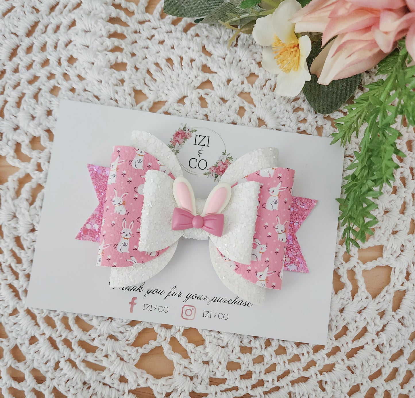 Sweet bunny bow