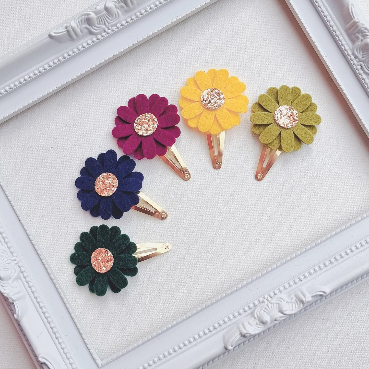 Dainty felts pack